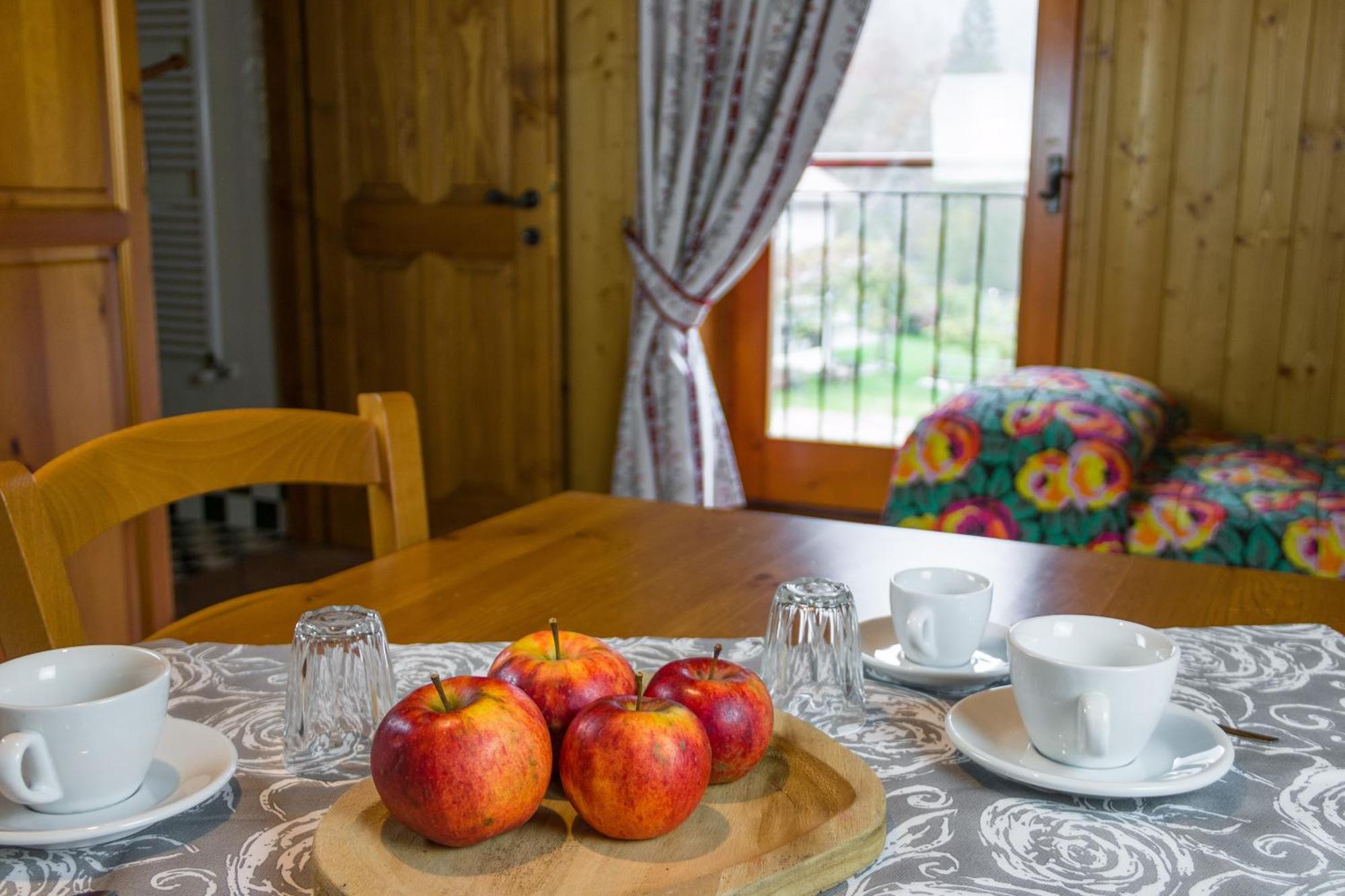Agriturismo Pian Dei Tass Barcis Luaran gambar