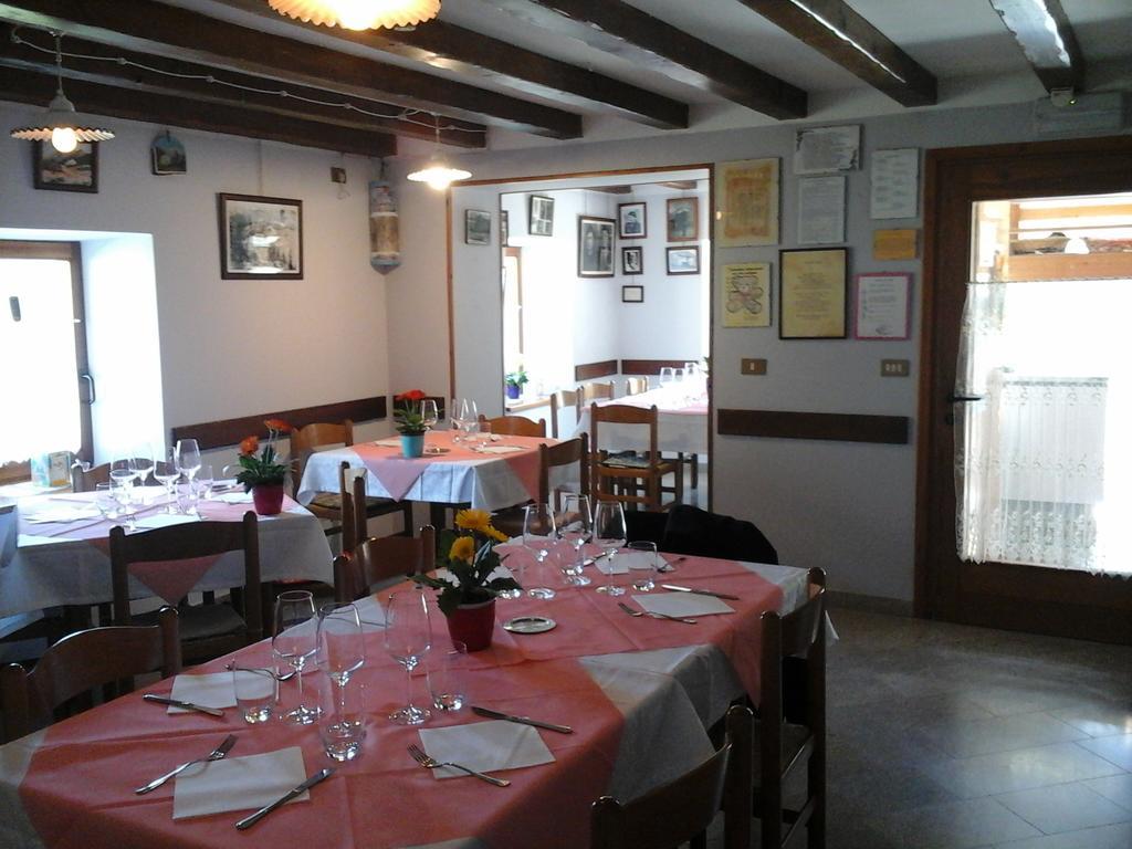 Agriturismo Pian Dei Tass Barcis Luaran gambar